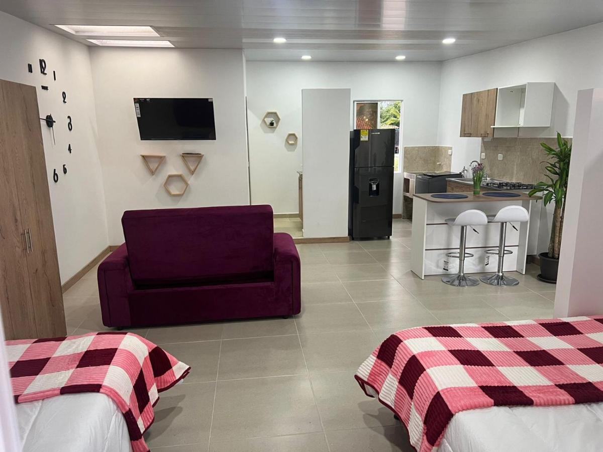 Apartment Astromelias